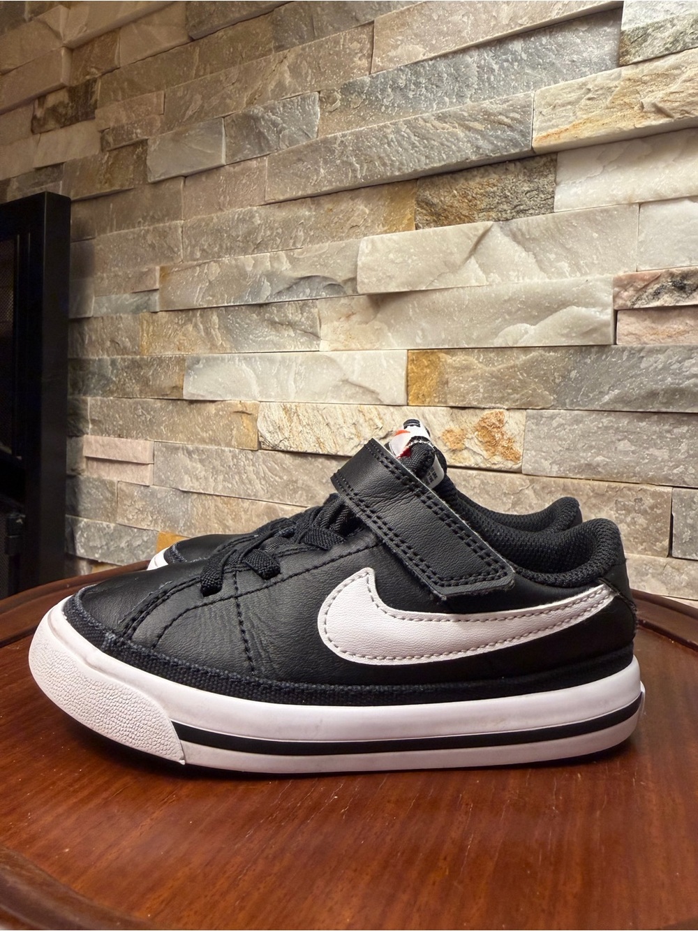 Child Sz 9 Nike Court Legacy Black White Walkers Running Casual Sneakers Shoes